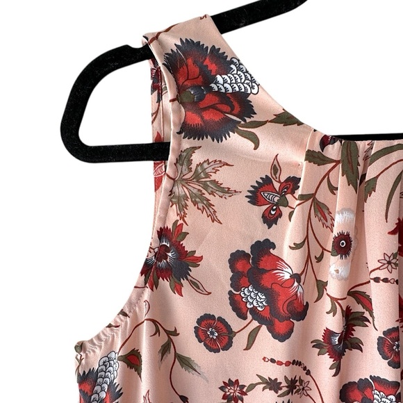 LOFT | NWOT SLEEVELESS FLORAL PLEATED TOP | SIZE: MEDIUM/PETITE - Picture 4 of 8